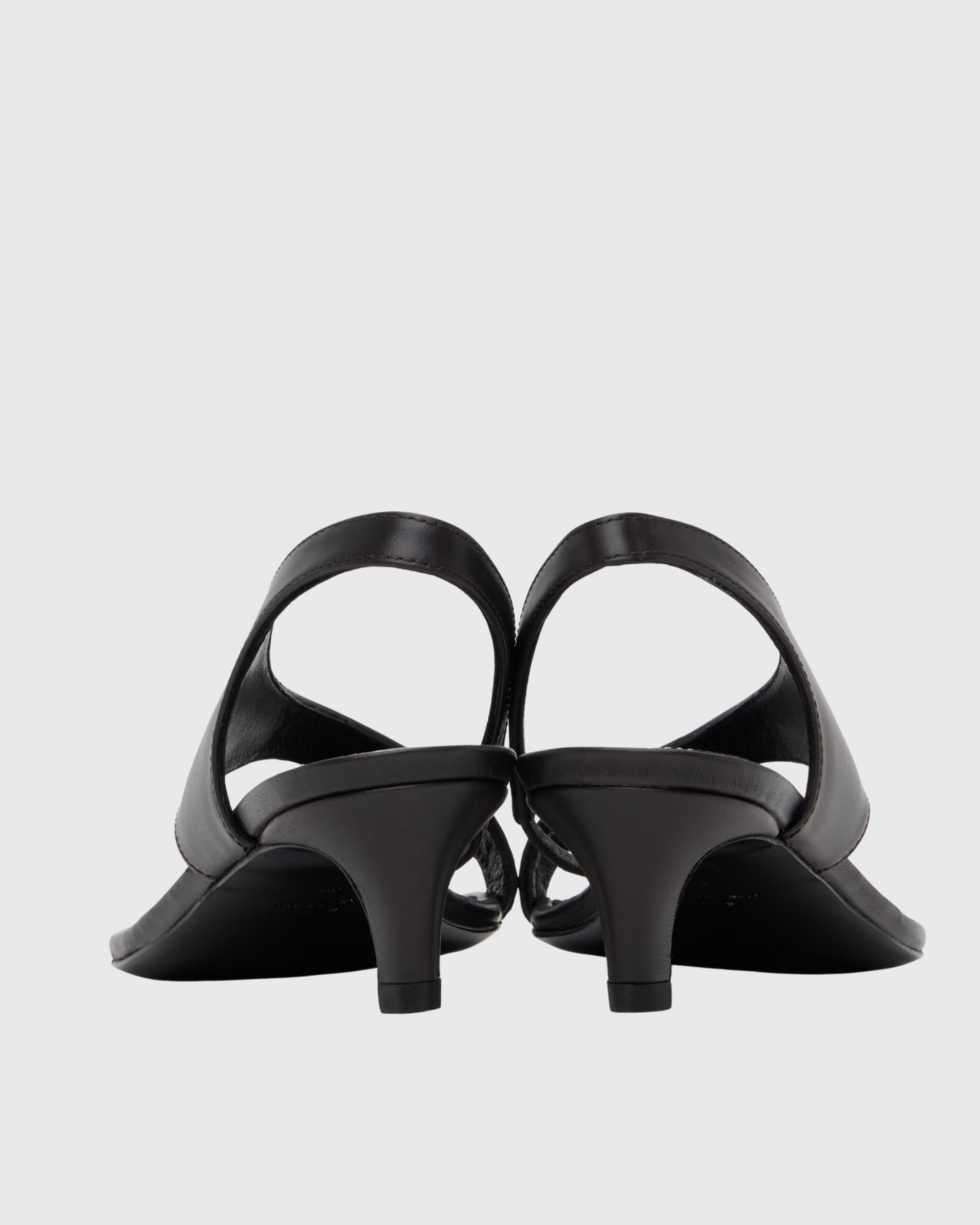 Meli Thong Sandals In Black