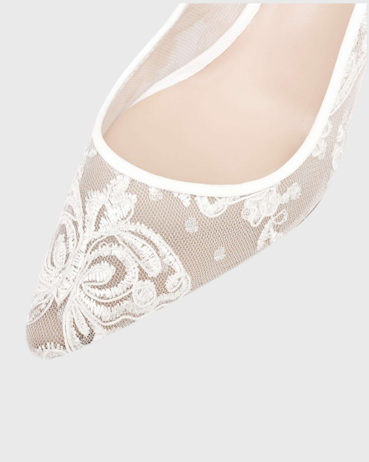 Meril Lace Bow Pumps In White