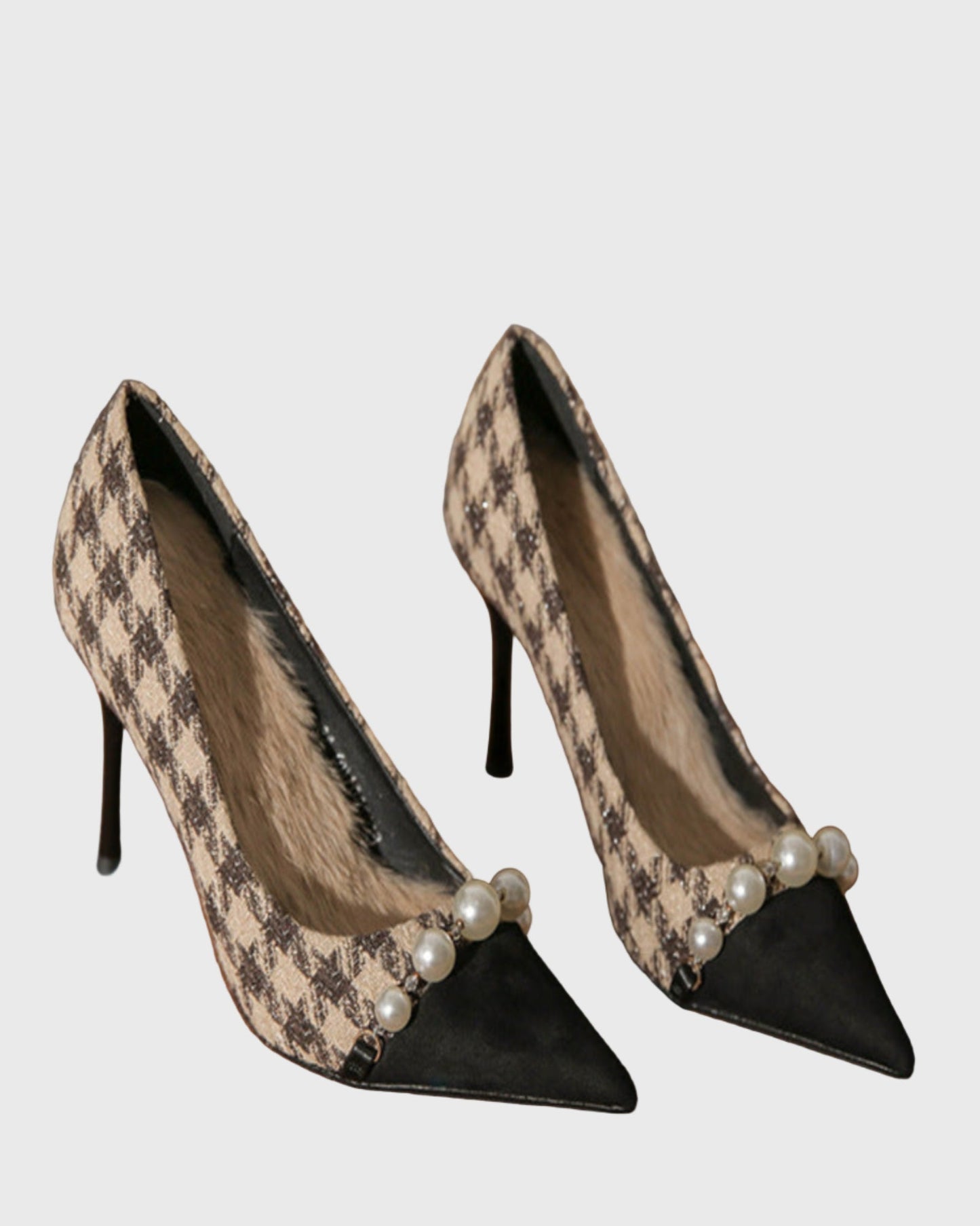 Vala Pearl Chain Houndstooth Splicing Pumps