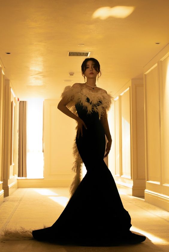 Elegant Mermaid Strapless Black Velvet Prom Dresses Long Formal Dress P1112