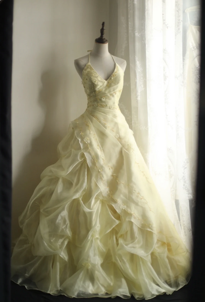 Soft light yellow floral beaded halter neck layered pleated puffy wedding dress P2855