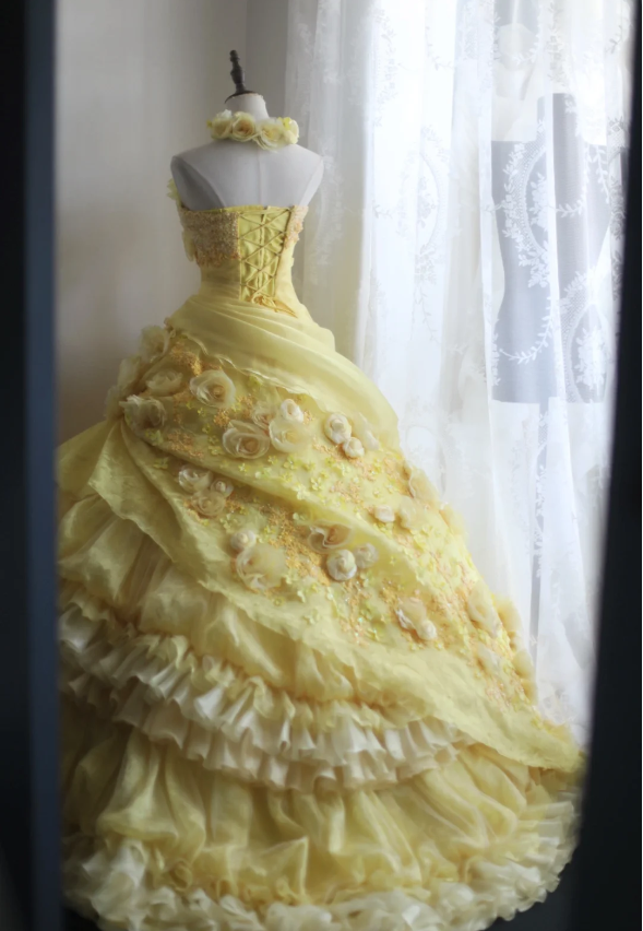 Vintage Heavy Handmade Flower Tube Top Light Yellow Pleated Layered Puff Wedding Dress P2856