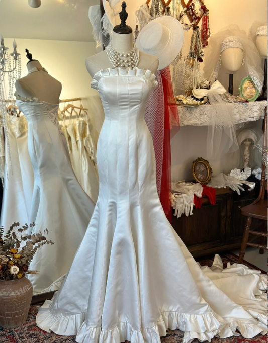Dreamy Waltz Tie-Strap Herringbone Strapless Satin Train Wedding Dress P2935