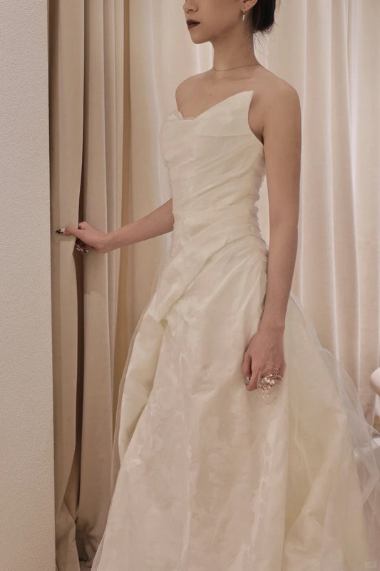 Chic asymmetric bust satin tulle wedding dress with slit skirt P3086