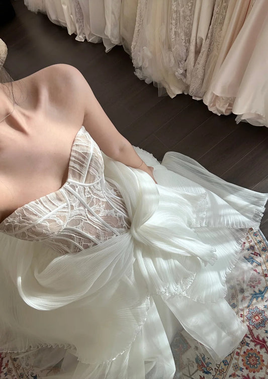 Beautiful white lace herringbone irregular skirt wedding dress P3090