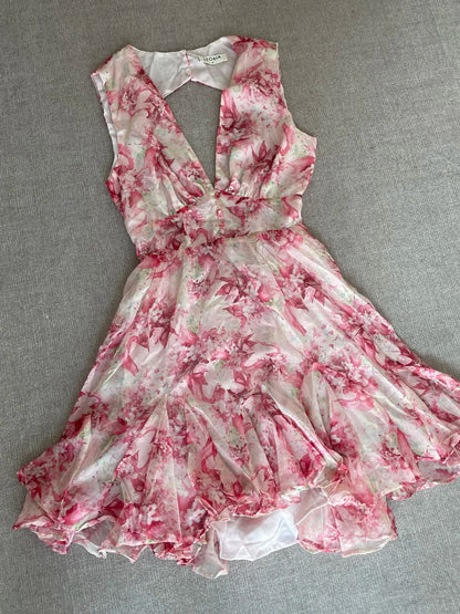Sweet Pink Floral Backless Multi-Layered Pleated Chiffon Homecoming Dress P3727