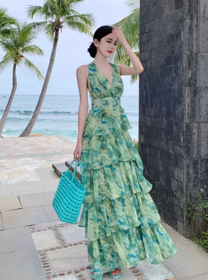 New Fashion Green Floral Design A-line V-neck Beach Holiday Tiered Halter Dress TP3536