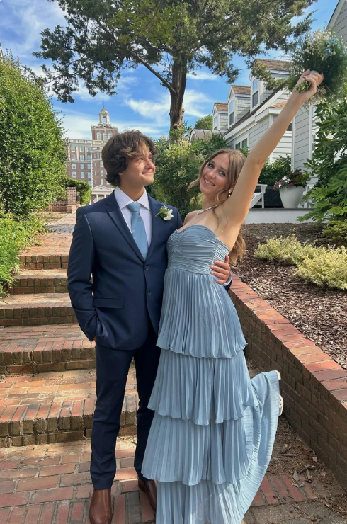 Elegant Chiffon Strapless Prom Dress Sheath Pleated Evening Gown Tiered Party Dress Long Formal Dress TP4791