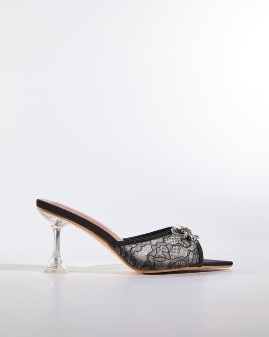 Rina Diamond Bow Lace Flared Heels In Black