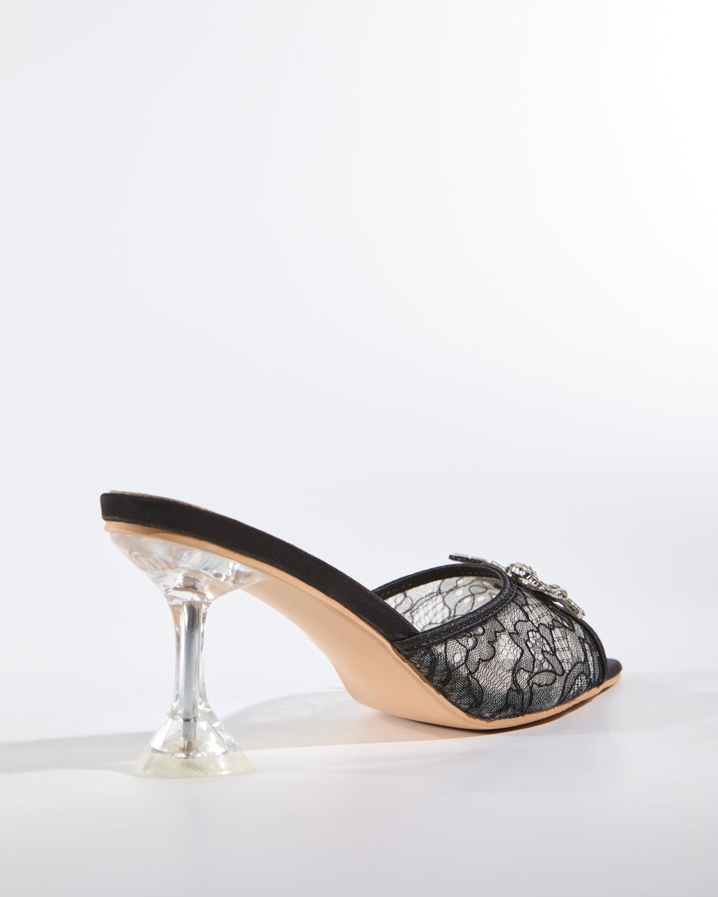 Rina Diamond Bow Lace Flared Heels In Black