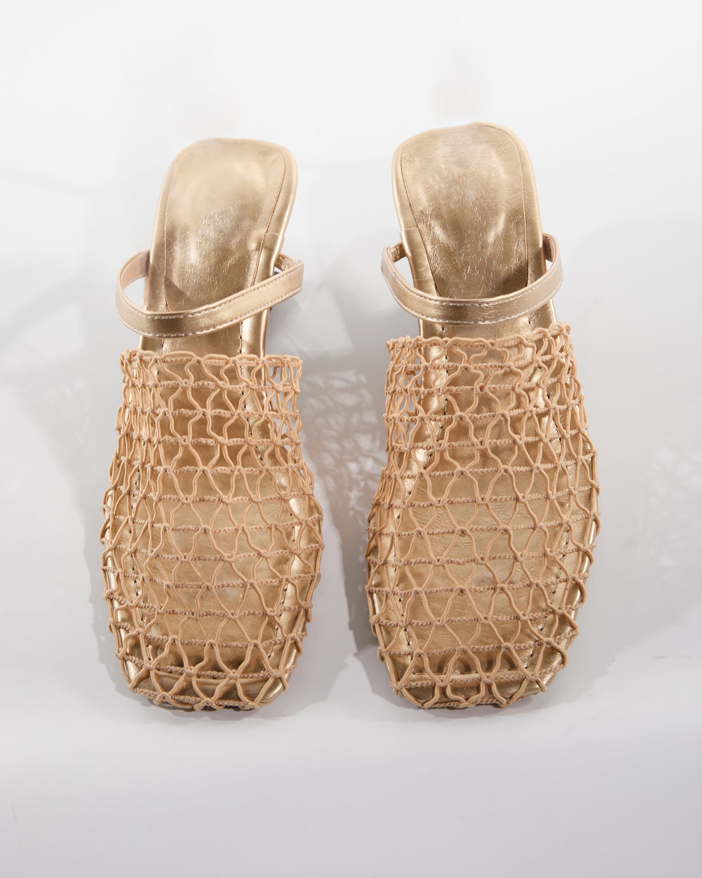 Serah Woven Fishnet Alien Heels In Gold