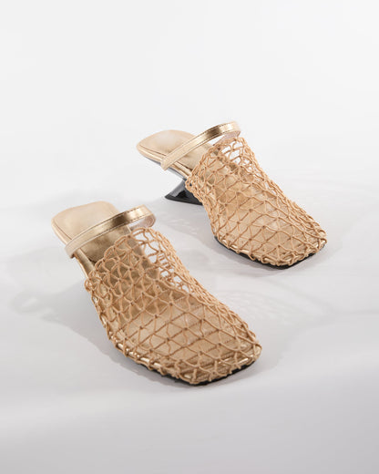 Serah Woven Fishnet Alien Heels In Gold