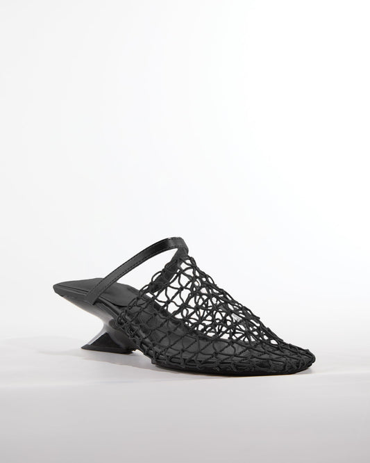 Serah Woven Fishnet Alien Heels In Black
