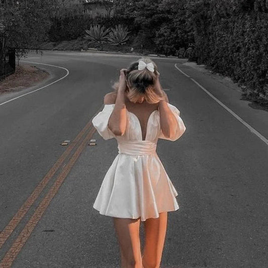 Sexy White Off-the-shoulder A-Line Short Party Dress Cocktail Dress Homecoming Dress TP4454