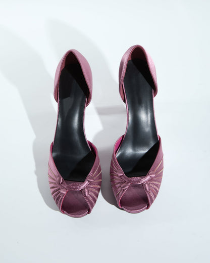 Valor Vintage Knot Ruch Pumps In Violet