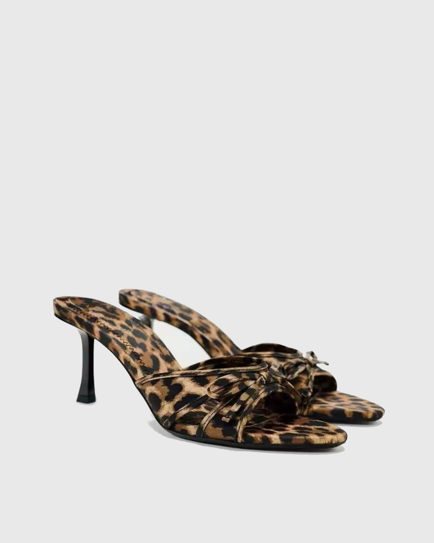 Xia Bow Leopard Print Slippers