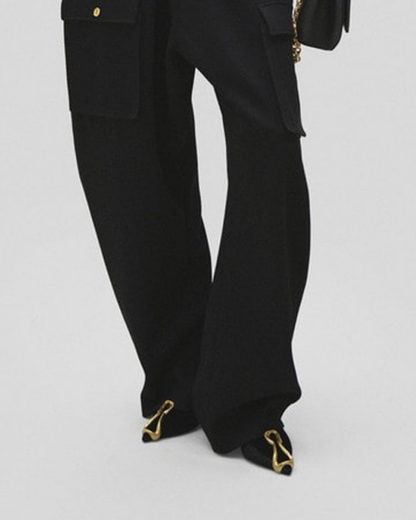 Yadira Metal Keyhole Irregular Pumps