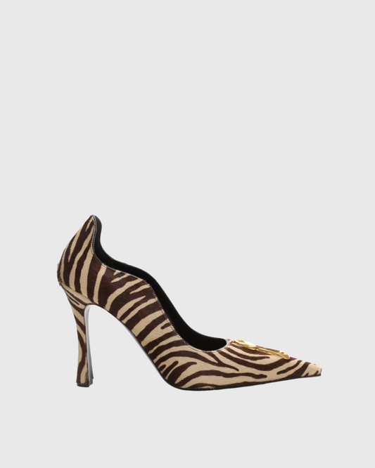 Yadira Metal Keyhole Pumps In Leopard