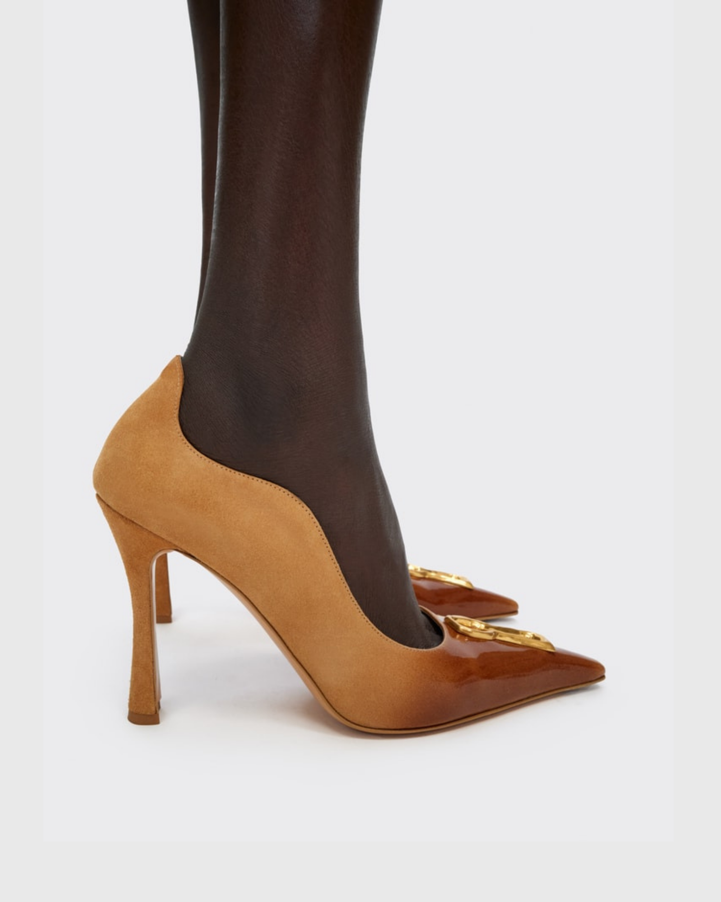 Yadira Metal Keyhole Pumps In Ombre Brown