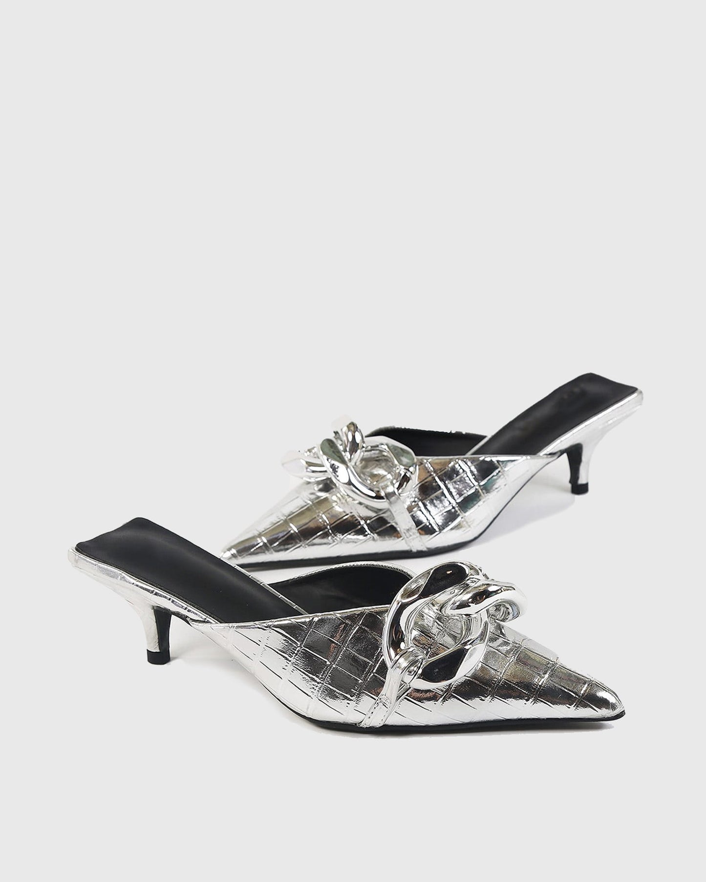 Zaria Chain Crocodile Texture Mules In Silver