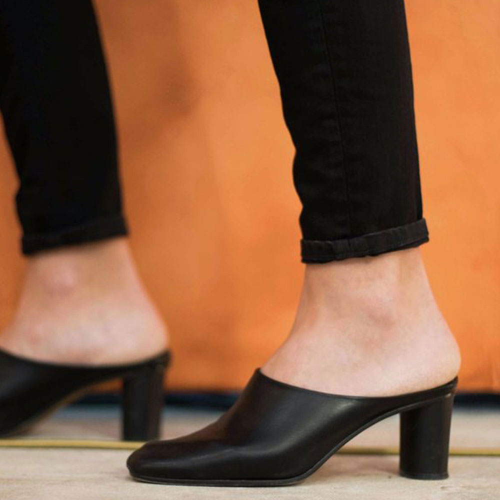 Black Closed Square Toe Cylinder Heel Slip-On Women's Mules Shoes