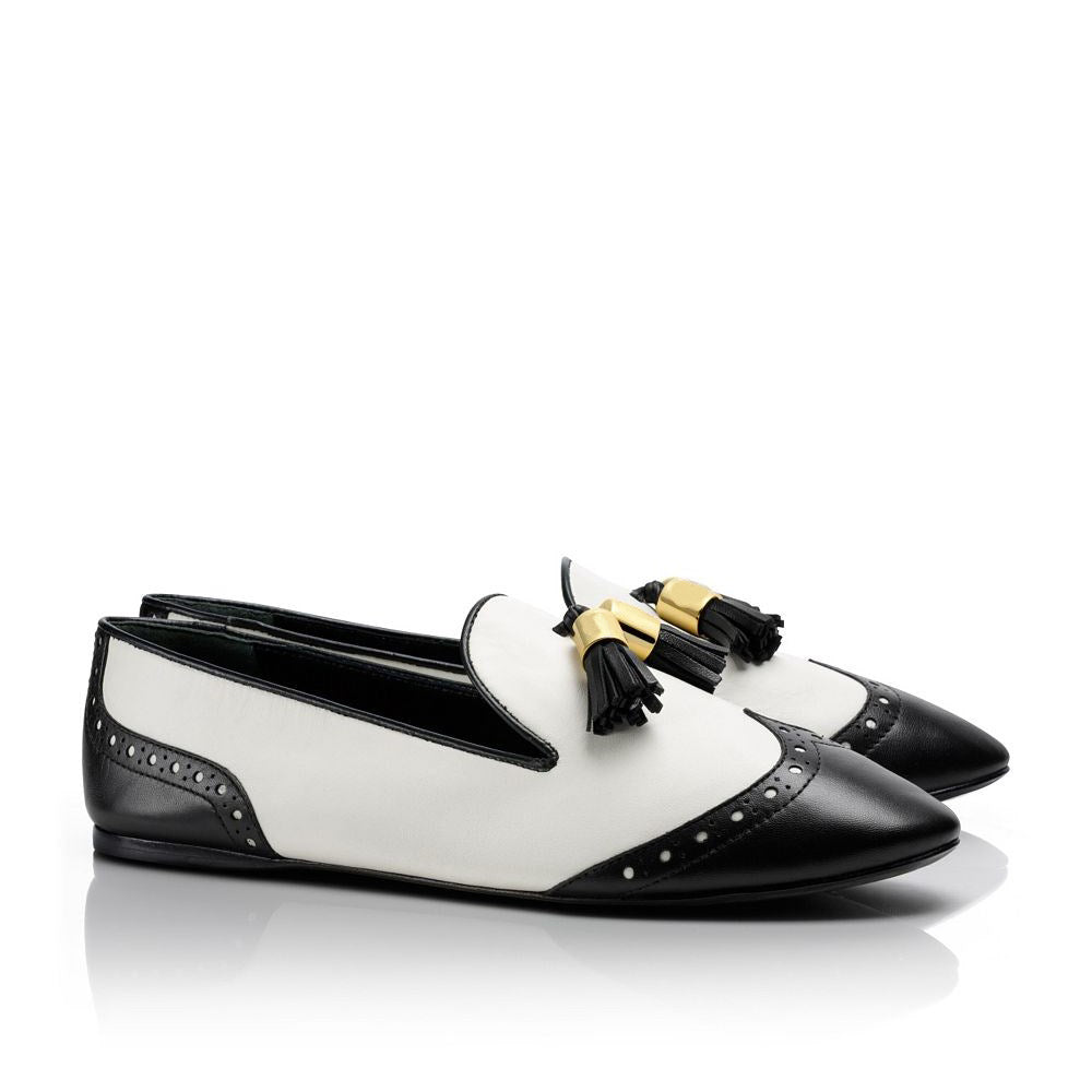 Black and White Flat Women's Loafers Tassels Round Toe Wingtip Shoes