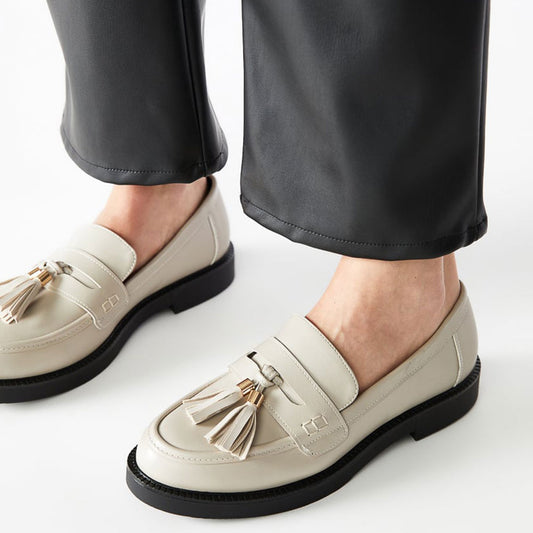 Beige Tassel Penny Loafers Round Toe Business Casual Shoes for Women