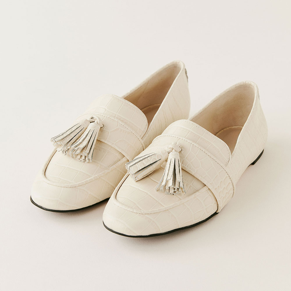 Beige Croco Embossed Round Toe Flat Women's Loafers with Tassel