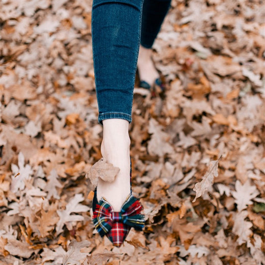 Red and Green Plaid Bow Pointy Toe Comfortable Flats