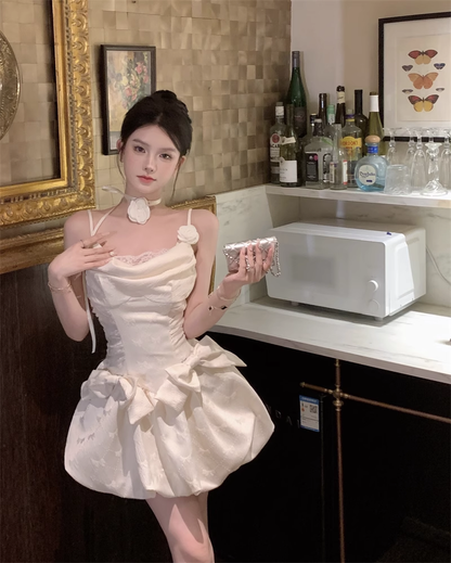 Vintage Beige Pleated Bow Design A-line Lace 3D Flower Spaghetti Strap Homecoming Dress TP3716