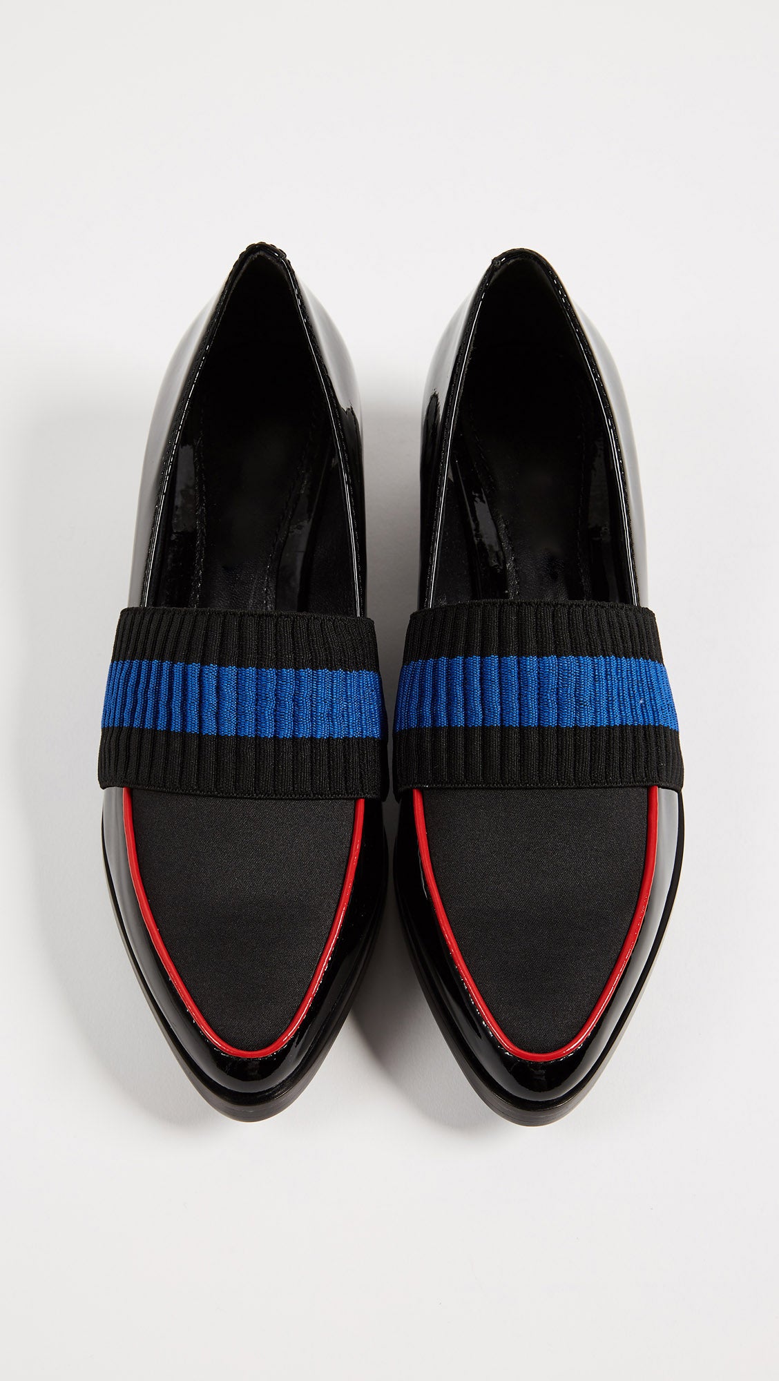 Elastic Band Closed Toe Low Heel Women's Loafers in Black