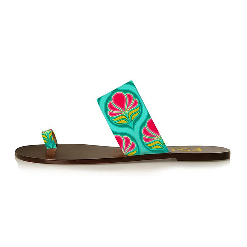 Stylish Green Floral Print Beach Flats Summer Toe Ring Sandals