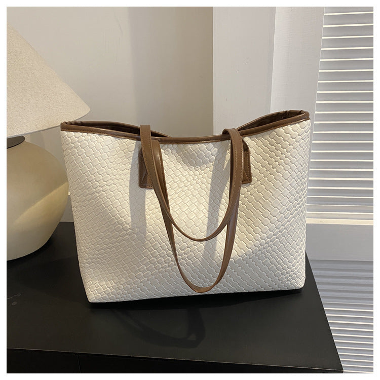 Women Fashionable Solid Color Woven Large Capacity Tote Bag