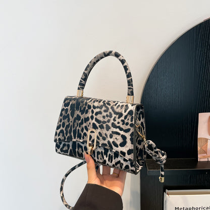 Simple Fashion Leopard Shoulder Bag