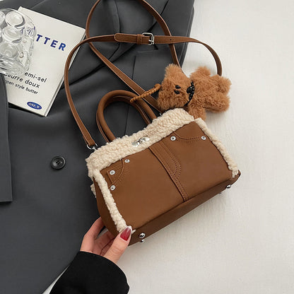 Women Fashion Casual Large Capacity Plush Handbag