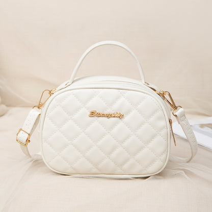 Sac à bandoulière en PU pour femme, décontracté, couleur unie, avec lettres en métal, matelassé, fermeture éclair et poignée 