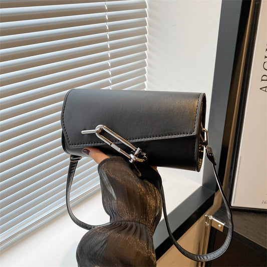 Sac à bandoulière tendance à boucle de couleur unie 