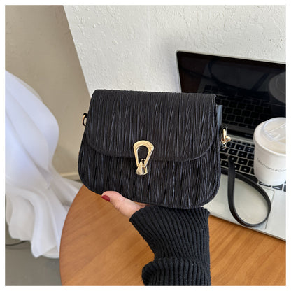 Sac à bandoulière à rabat froissé pour femme, simple et tendance, pour l'été 