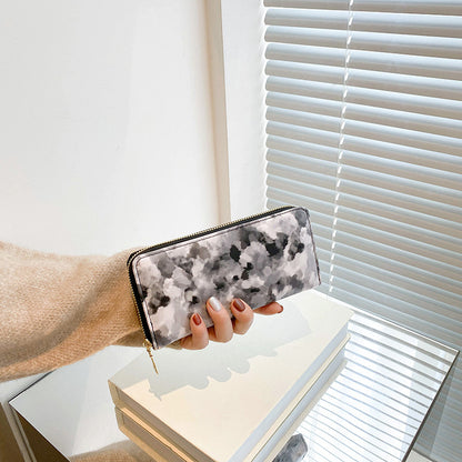 Women Fashion Graffiti Retro Long Coin Purse