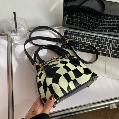 Women Chic Zipper Design Shell ShapedColor Blocking PU Handle Bag