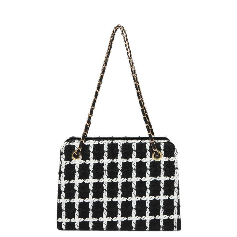 Fashionable Woven Contrast Large-Capacity Shoulder Tote Bag
