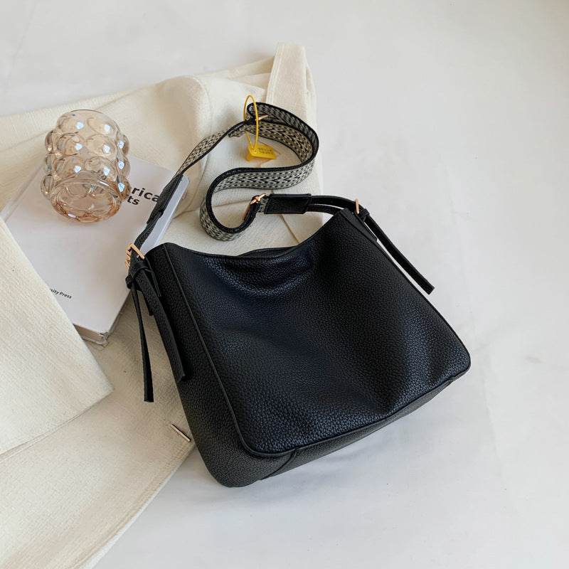 Sac à bandoulière tendance en PU de grande capacité pour femme, couleur unie 