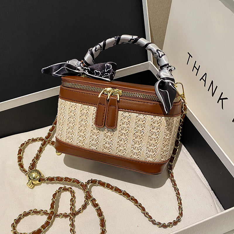 Sac à bandoulière carré tissé à la mode pour femme avec chaîne et fermeture éclair 