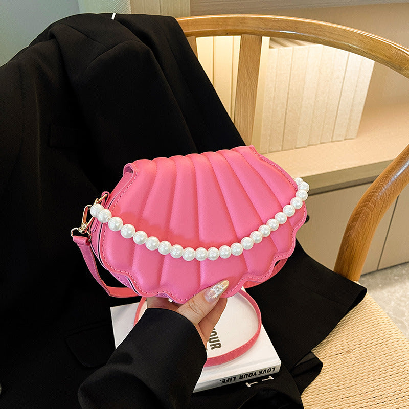 Fashion Solid Color Pearl Chain Shell Shoulder Bag