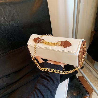 Sac à bandoulière élégant avec chaîne 