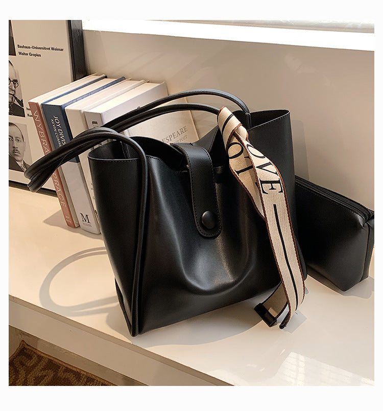 Women Fashionable Large Capacity PU Tote Bag