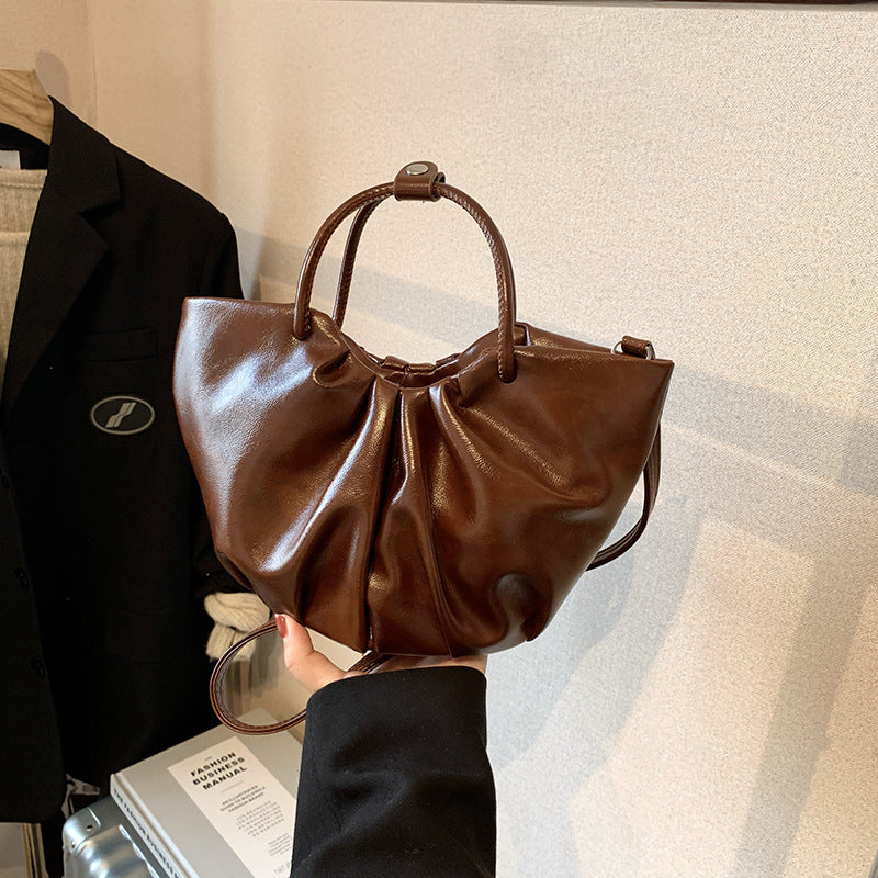 Sac à main plissé en cuir ciré à l'huile de couleur unie rétro pour femme 