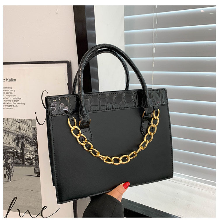 Women Fashion Casual Large Capacity Square Chain Handbag