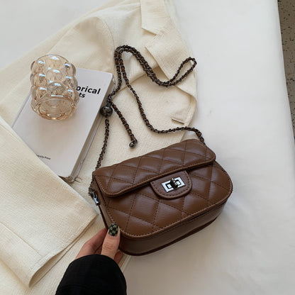 Women Fashion Casual Embroidery Chain Small Crossbody Bag