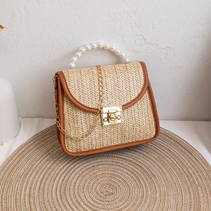 Sac à bandoulière décontracté à rabat avec chaîne et boucle en métal tissée de perles pour femme 